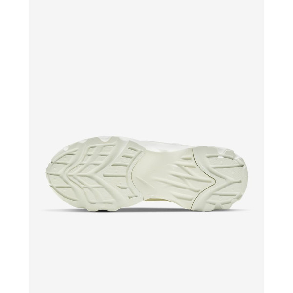 Кросівки жіночі Nike Tc 7900 (DD9682-100)