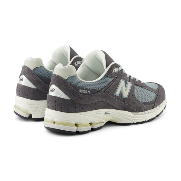 Кросівки чоловічі New Balance M2002rfb (M2002RFB)